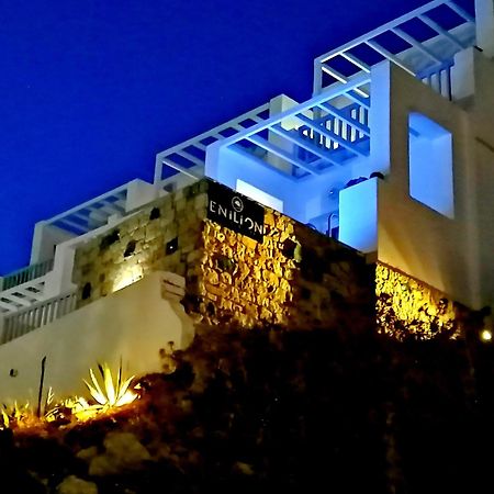 Enilion Luxury Suites Кира Панагя Экстерьер фото